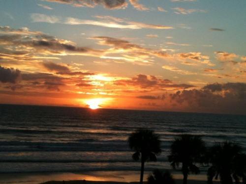 Daytona Condo With Beautiful Ocean And City View Daytona Beach Dış mekan fotoğraf